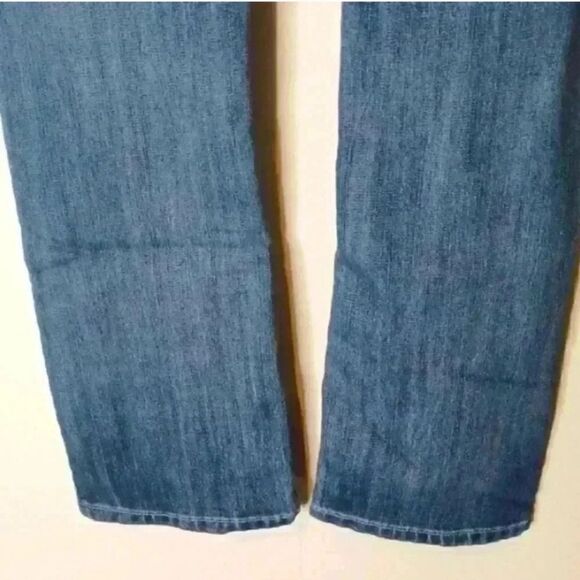 Classic Blue Women's Jeans - Picture 4 of 12